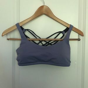 Free To Be Wild Bra, Lululemon size 8